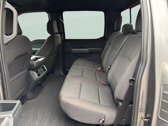 2025 Ford F-150 XLT Crew Cab