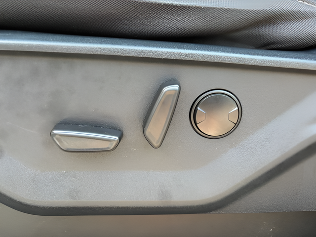 2023 Ford F-150 XLT Crew Cab
