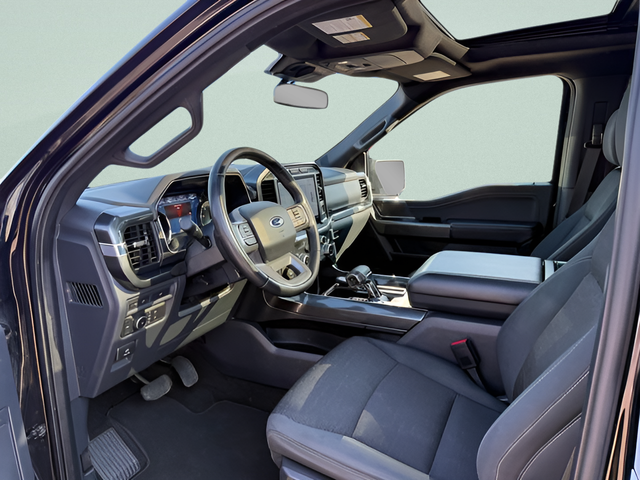 2022 Ford F-150 XLT Crew Cab