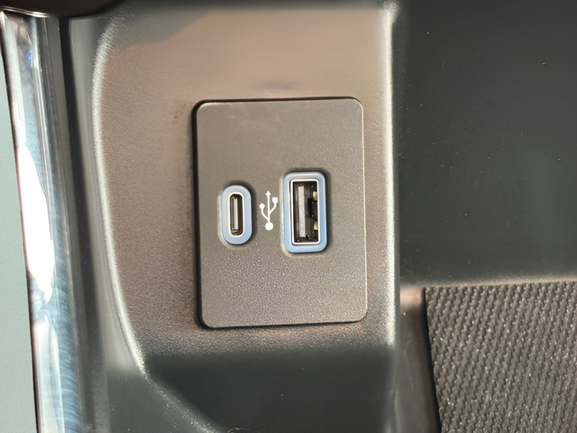 2023 Ford F-150 XLT Crew Cab