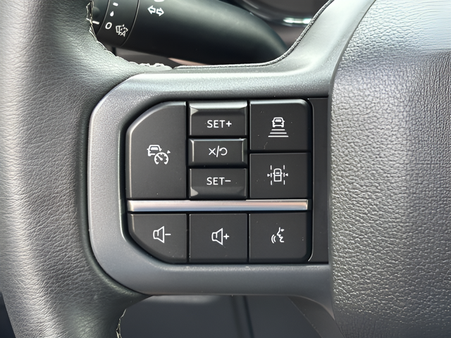 2023 Ford F-150 XLT Crew Cab