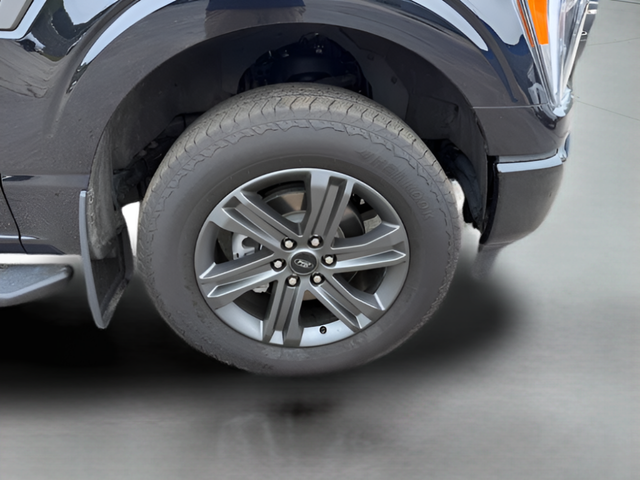 2023 Ford F-150 XLT Crew Cab