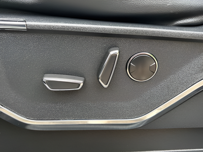 2023 Ford F-150 Lariat Crew Cab