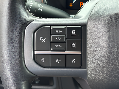 2023 Ford F-150 Lariat Crew Cab