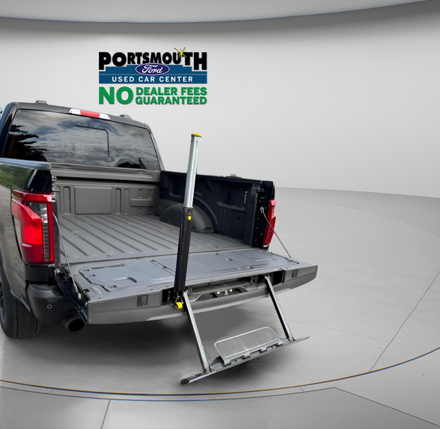 2025 Ford F-150 XLT Crew Cab