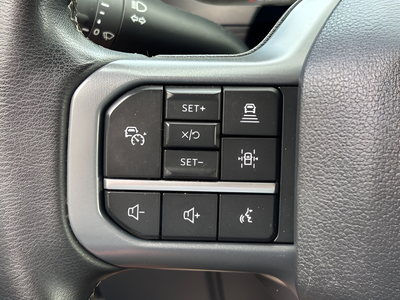 2025 Ford F-150 XLT Crew Cab