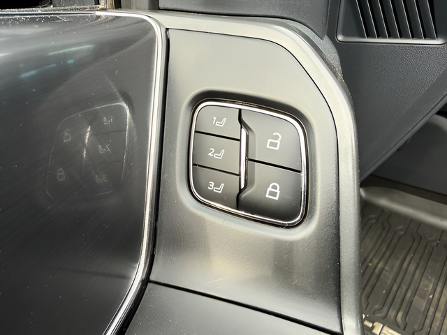 2024 Ford F-150 Lariat Crew Cab