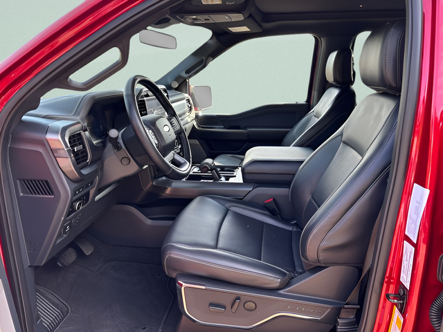 2024 Ford F-150 Lariat Crew Cab