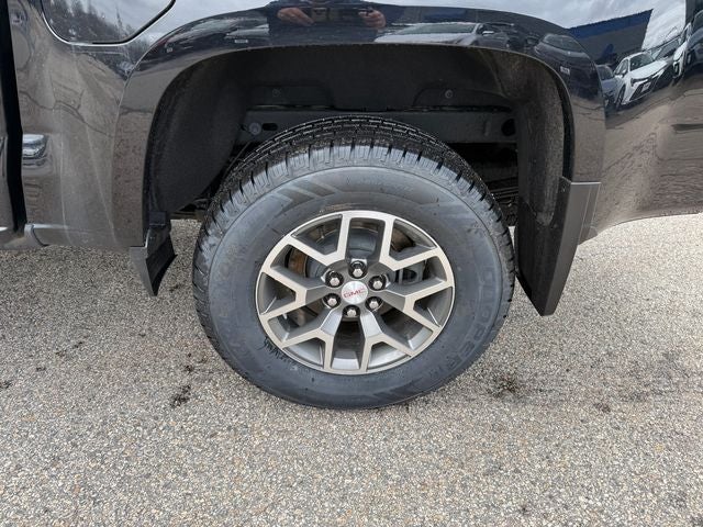 2022 GMC Canyon AT4 w/Leather