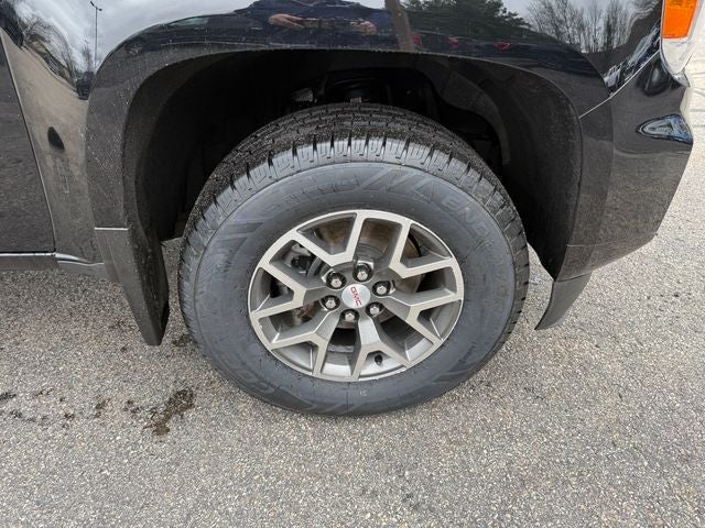 2022 GMC Canyon AT4 w/Leather
