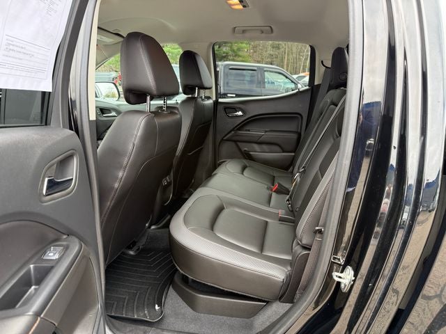 2022 GMC Canyon AT4 w/Leather