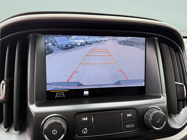 2022 GMC Canyon AT4 w/Leather