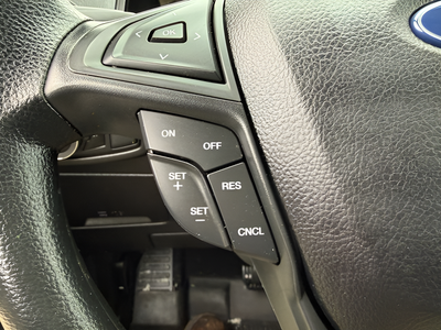 2023 Ford Edge SE