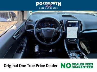 2022 Ford Edge SE