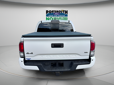 2017 Toyota Tacoma Limited V6