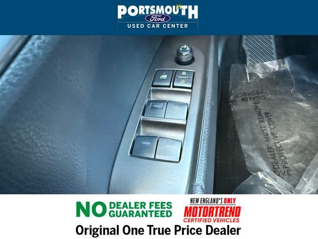 2023 Toyota Camry Hybrid SE