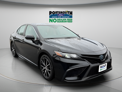 2023 Toyota Camry Hybrid SE