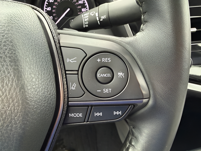 2023 Toyota Camry Hybrid SE