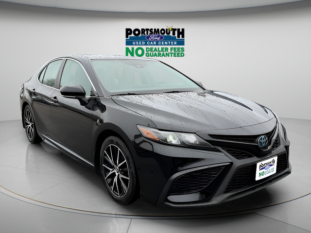 2023 Toyota Camry Hybrid SE