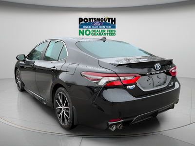 2023 Toyota Camry Hybrid SE