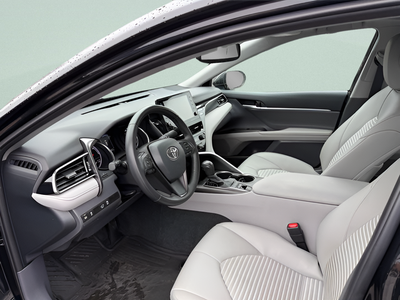 2023 Toyota Camry Hybrid SE