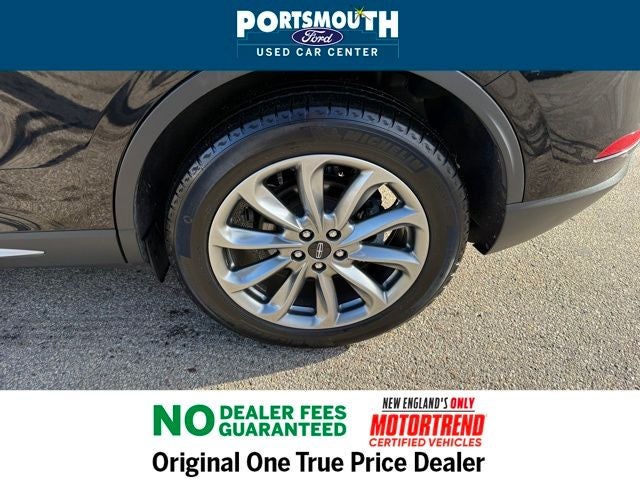 2022 Lincoln Corsair Standard