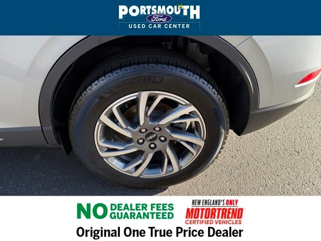 2023 Lincoln Corsair Standard