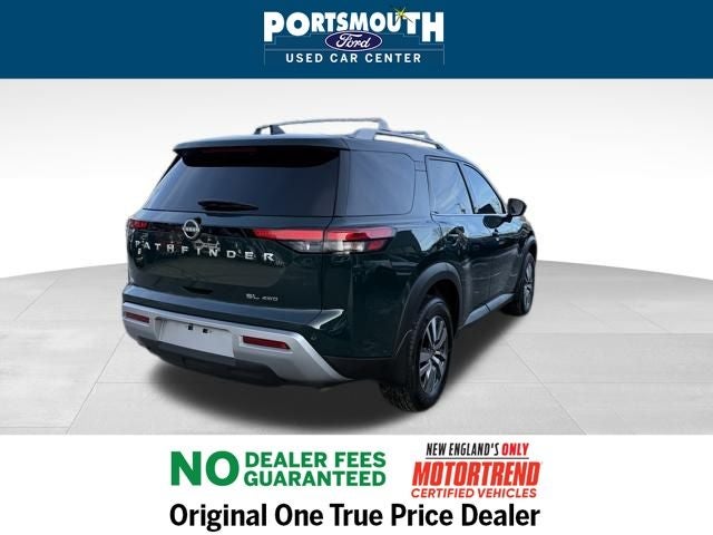 2025 Nissan Pathfinder SL