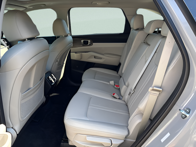 2023 Kia Sorento X-Line S