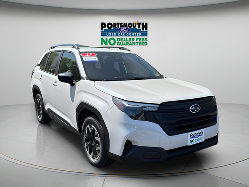 2025 Subaru Forester Base