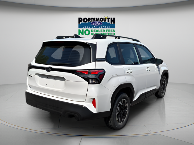 2025 Subaru Forester Base