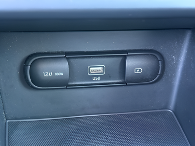 2022 Kia Niro LXS