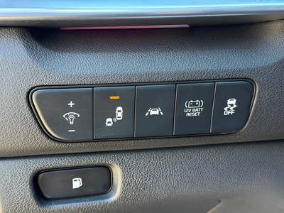 2022 Kia Niro LXS