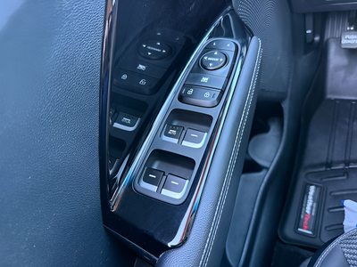 2022 Kia Niro LXS