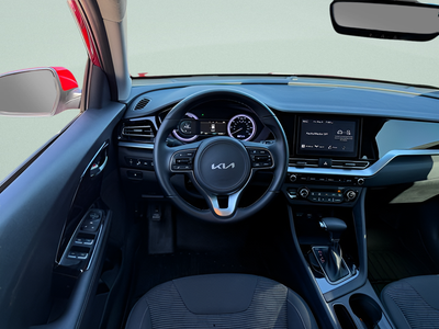 2022 Kia Niro LXS
